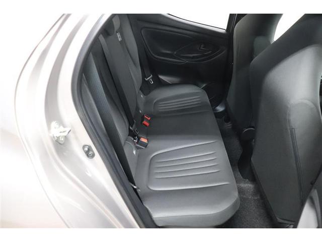 ヤリス ハイブリッドＧ　純正ディスプレイオーディオ　バックカメラ　全周囲モニター　衝突被害軽減システム　ＥＴＣ車載器　スマートキー　ＬＥＤヘッドランプ　レーダークルーズコントロール（19枚目）