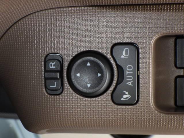 ムーヴキャンバス セオリーＧ　４ＷＤ　フルセグ　ミュージックプレイヤー接続可　バックカメラ　衝突被害軽減システム　両側電動スライド　ＬＥＤヘッドランプ　アイドリングストップ（16枚目）