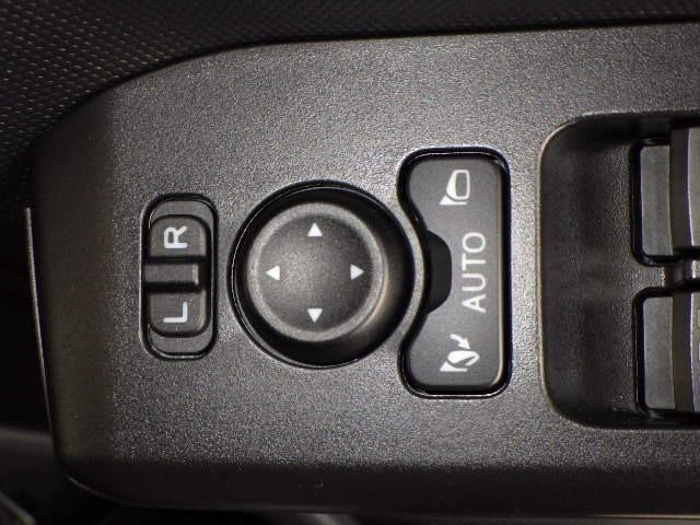 タフト Ｇ　クロムベンチャー　サンルーフ　４ＷＤ　フルセグ　メモリーナビ　ＤＶＤ再生　ミュージックプレイヤー接続可　バックカメラ　衝突被害軽減システム　ＥＴＣ　ドラレコ　ＬＥＤヘッドランプ　アイドリングストップ（18枚目）