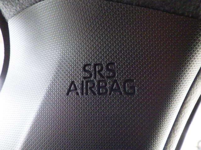 タフト G ダーククロムベンチャー サンルーフ 衝突被害軽減システム LEDヘッドランプ アイドリングストップ(18枚目)