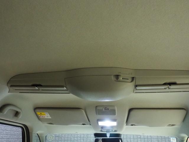 スペーシアカスタム ハイブリッドXSターボ ツートンカラー 純正9インチナビ 全方位モニター セーフティサポート シートヒーター ステリングヒーター 両側パワースライドドア 電動パーキングブレーキ パドルシフト(35枚目)