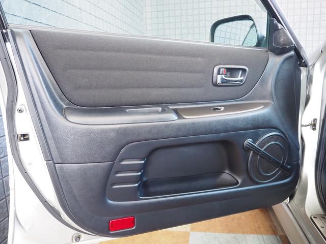 アルテッツァ ＲＳ２００　Ｚエディション　６速ＭＴ　３Ｓ－ＧＥ　Ｂｅａｍｓエンジン　純正エアロ　純正１７インチアルミ　フォグ　トルセンＬＳＤ　メモリーナビ　ＥＴＣ（30枚目）