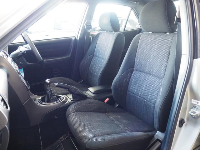 アルテッツァ ＲＳ２００　Ｚエディション　６速ＭＴ　３Ｓ－ＧＥ　Ｂｅａｍｓエンジン　純正エアロ　純正１７インチアルミ　フォグ　トルセンＬＳＤ　メモリーナビ　ＥＴＣ（32枚目）