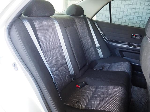 アルテッツァ ＲＳ２００　Ｚエディション　６速ＭＴ　３Ｓ－ＧＥ　Ｂｅａｍｓエンジン　純正エアロ　純正１７インチアルミ　フォグ　トルセンＬＳＤ　メモリーナビ　ＥＴＣ（33枚目）