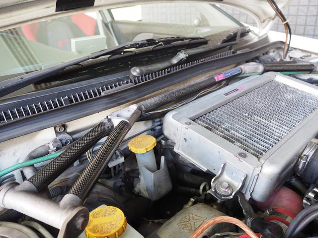 インプレッサ WRX STiバージョンIII ワンオーナー 5速MT ワイドフェンダー ENKEI17インチアルミ クスコ車高調 HKSマフラー STiタワーバー STiバケットシート 追加メーター タイミングベルト交換済み(22枚目)