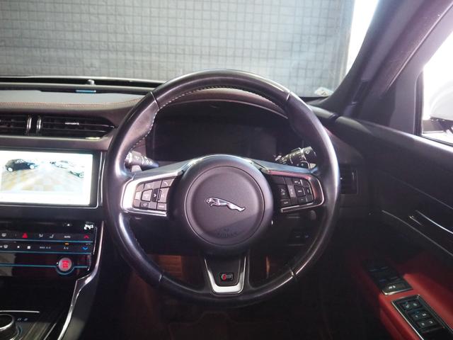 XF S V6スーパーチャージャー Sボディキット コンビレザーシート 純正ナビ フルセグ Meridianサウンドシステム 純正19インチアルミ シートヒーター&クーラー アダプティブクルーズコントロール(19枚目)