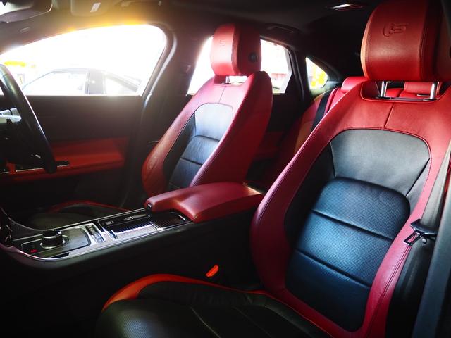 XF S V6スーパーチャージャー Sボディキット コンビレザーシート 純正ナビ フルセグ Meridianサウンドシステム 純正19インチアルミ シートヒーター&クーラー アダプティブクルーズコントロール(37枚目)