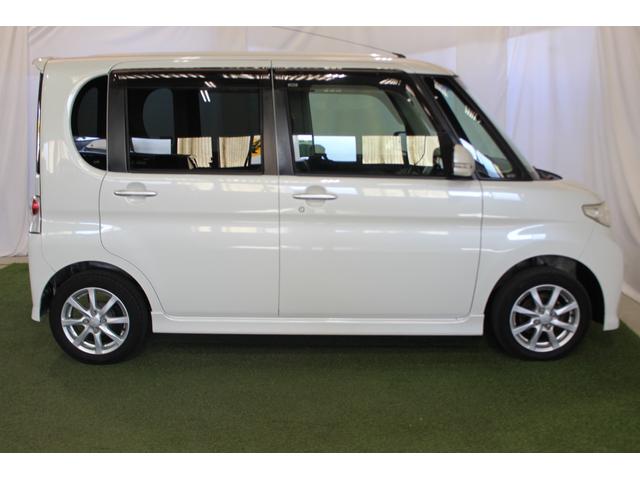 タント カスタムＸ　認定中古車　ＣＶＴ　ナビ　オートエアコン　助手席側ピラーレス　左側パワースライドドア　キーフリーシステム　ターンシグナル付き電動格納ミラー　セキュリティアラーム　ドアバイザー　パワーウインドウ（14枚目）