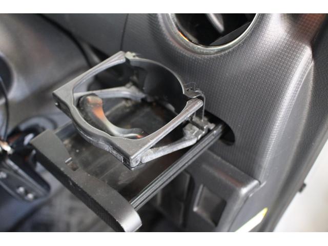 タント カスタムＸ　認定中古車　ＣＶＴ　ナビ　オートエアコン　助手席側ピラーレス　左側パワースライドドア　キーフリーシステム　ターンシグナル付き電動格納ミラー　セキュリティアラーム　ドアバイザー　パワーウインドウ（25枚目）