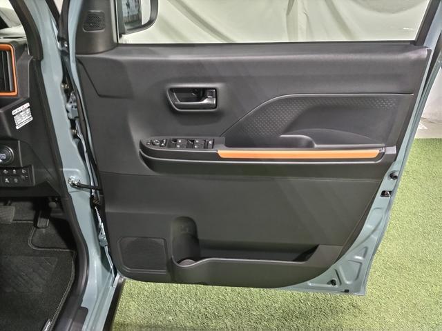 タント ファンクロス　認定中古車　ＣＶＴ　９インチディスプレイオーディオ　バックカメラ　キーフリーシステム　両側パワースライドドア　助手席側ピラーレス　ステアリングスイッチ　オートエアコン　サンシェード　ＬＥＤヘッドライト（25枚目）