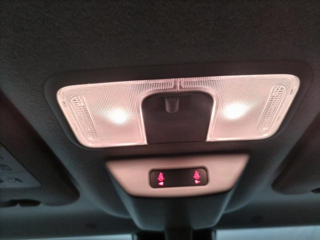 タント ファンクロス　認定中古車　ＣＶＴ　９インチディスプレイオーディオ　バックカメラ　キーフリーシステム　両側パワースライドドア　助手席側ピラーレス　ステアリングスイッチ　オートエアコン　サンシェード　ＬＥＤヘッドライト（33枚目）