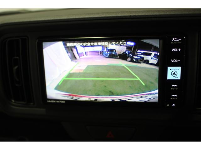 見えづらい車体後方部を映像で映し出してしっかりサポート！難しいバック駐車も安心です♪