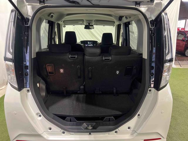 トール カスタムＧ　ターボ　認定中古車　ＣＶＴ　９インチディスプレイオーディオ　パノラマカメラ　キーフリーシステム　ステアリングスイッチ　両側パワースライドドア（6枚目）