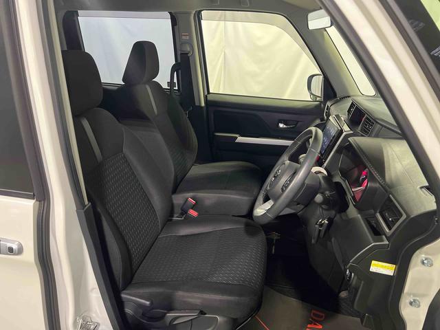 トール カスタムＧ　ターボ　認定中古車　ＣＶＴ　９インチディスプレイオーディオ　パノラマカメラ　キーフリーシステム　ステアリングスイッチ　両側パワースライドドア（12枚目）