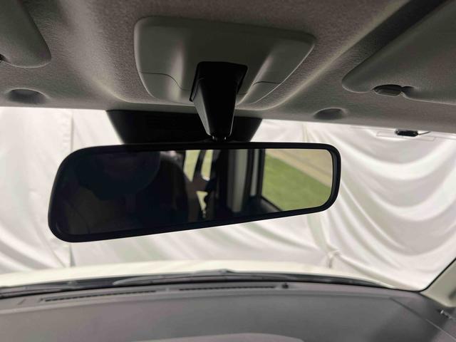 トール カスタムＧ　ターボ　認定中古車　ＣＶＴ　９インチディスプレイオーディオ　パノラマカメラ　キーフリーシステム　ステアリングスイッチ　両側パワースライドドア（30枚目）