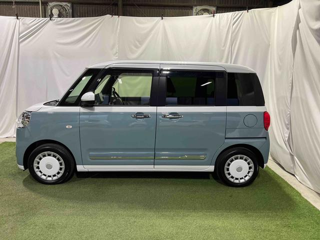 ムーヴキャンバス ストライプスＧ　認定中古車　ＣＶＴ　９インチディスプレイオーディオ　バックカメラ　キーフリーシステム　ステアリングスイッチ　ホッとカップホルダー　両側パワースライドドア（3枚目）