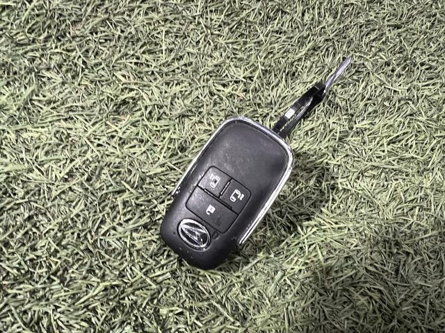 タント カスタムＲＳセレクション　認定中古車　ＣＶＴ　９インチナビ　バックカメラ　ドライブレコーダー　ＥＴＣ　キーフリーシステム　ステアリングスイッチ　両側パワースライドドア　助手席側ピラーレス（12枚目）