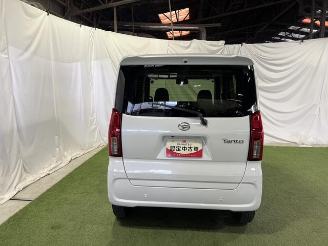 タント Ｘ　認定中古車　ＣＶＴ　９インチディスプレイオーディオ　バックカメラ　キーフリーシステム　両側パワースライドドア　助手席側ピラーレス　ステアリングスイッチ　オートエアコン（6枚目）