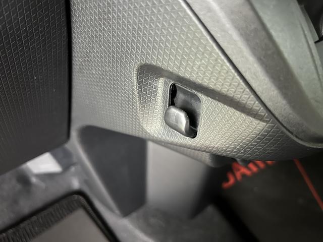 タント Ｘ　認定中古車　ＣＶＴ　９インチディスプレイオーディオ　バックカメラ　キーフリーシステム　両側パワースライドドア　助手席側ピラーレス　ステアリングスイッチ　オートエアコン（31枚目）