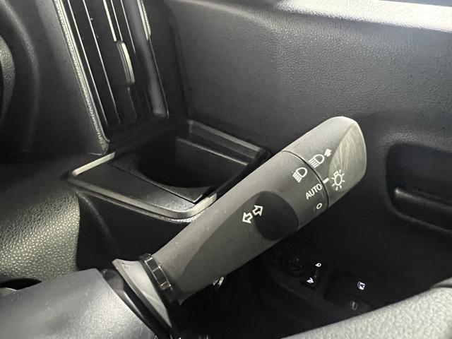 タント Ｘ　認定中古車　ＣＶＴ　９インチディスプレイオーディオ　バックカメラ　キーフリーシステム　両側パワースライドドア　助手席側ピラーレス　ステアリングスイッチ　オートエアコン（32枚目）