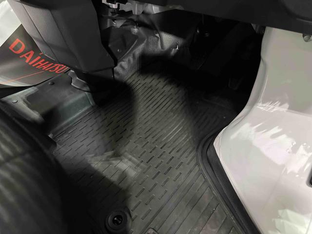 ハイゼットカーゴ ＤＸ　認定中古車　ＣＶＴ　ＣＤラジオ　キーレスエントリー　マニュアルエアコン　オートライト　アイドリングストップ（22枚目）