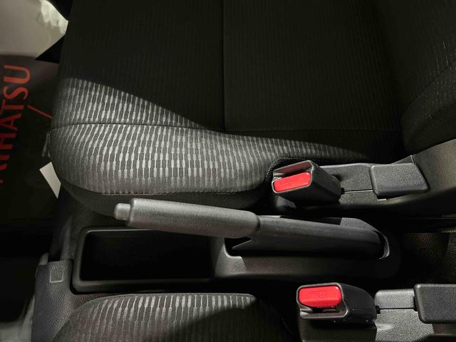 ハイゼットカーゴ ＤＸ　認定中古車　ＣＶＴ　ＣＤラジオ　キーレスエントリー　マニュアルエアコン　オートライト　アイドリングストップ（34枚目）