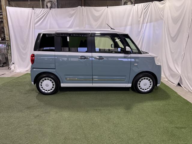 ムーヴキャンバス ストライプスＧ　シートヒーター　ステアリングスイッチ　ホッとカップホルダー　オートエアコン　キーフリーシステム　両側パワースライドドア　電動格納ミラー　認定中古車　ＣＶＴ　６６０（4枚目）