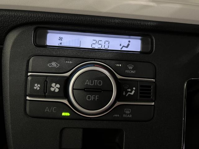 ムーヴキャンバス ストライプスＧ　シートヒーター　ステアリングスイッチ　ホッとカップホルダー　オートエアコン　キーフリーシステム　両側パワースライドドア　電動格納ミラー　認定中古車　ＣＶＴ　６６０（13枚目）