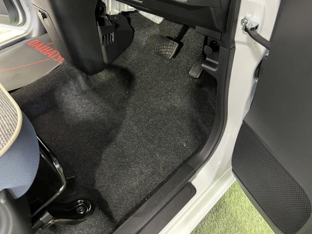 ムーヴキャンバス ストライプスＧ　ディスプレイオーディオ　バックカメラ　シートヒーター　ホッとカップホルダー　ステアリングスイッチ　キーフリーシステム　両側パワースライドドア　認定中古車　ＣＶＴ　６６０（23枚目）