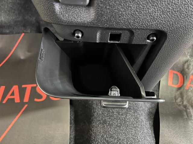 ムーヴキャンバス ストライプスＧ　ディスプレイオーディオ　バックカメラ　シートヒーター　ホッとカップホルダー　ステアリングスイッチ　キーフリーシステム　両側パワースライドドア　認定中古車　ＣＶＴ　６６０（26枚目）