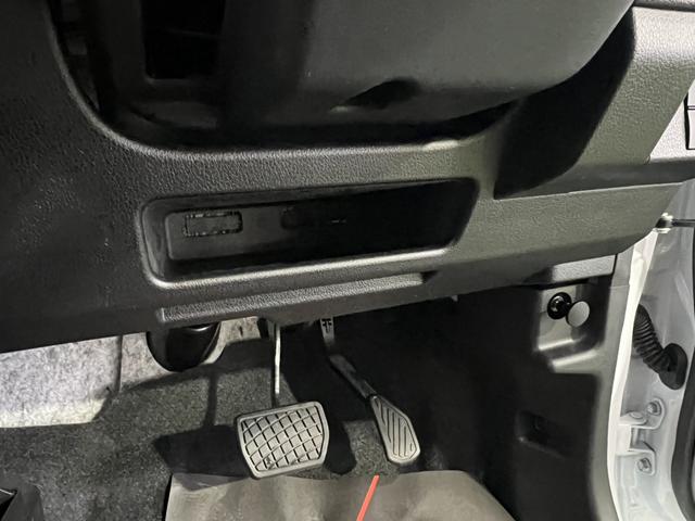 ムーヴキャンバス ストライプスＧ　ディスプレイオーディオ　バックカメラ　シートヒーター　ホッとカップホルダー　ステアリングスイッチ　キーフリーシステム　両側パワースライドドア　認定中古車　ＣＶＴ　６６０（27枚目）