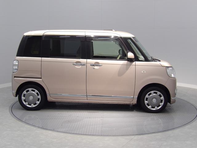 ムーヴキャンバス Ｘリミテッドメイクアップ　ＳＡＩＩ　４ＷＤ　両側パワースライドドア　スマートアシストＩＩ　プッシュボタンスタート　イモビライザー機能付きキーフリーシステム　１４インチ専用ホイールカバー　置き楽ボックス　オートエアコン（4枚目）