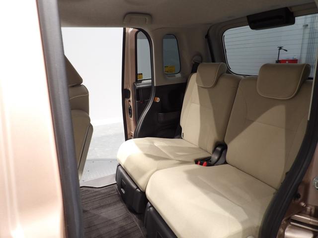 ムーヴキャンバス Ｘリミテッドメイクアップ　ＳＡＩＩ　４ＷＤ　両側パワースライドドア　スマートアシストＩＩ　プッシュボタンスタート　イモビライザー機能付きキーフリーシステム　１４インチ専用ホイールカバー　置き楽ボックス　オートエアコン（14枚目）