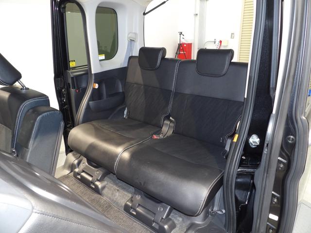 タント カスタムＸ　トップエディションＳＡＩＩＩ　４ＷＤ　ミラクルオープンドア　助手席パワースライドドア　純正ＬＥＤヘッドライト　専用エアロ　１４インチアルミホイール　純正ナビ　バックカメラ　シートヒーター　キーフリー　プッシュスタート（14枚目）