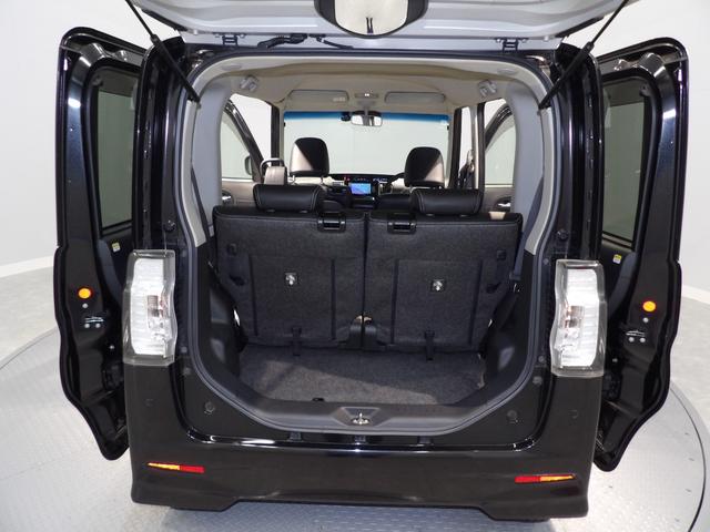 タント カスタムＸ　トップエディションＳＡＩＩＩ　４ＷＤ　ミラクルオープンドア　助手席パワースライドドア　純正ＬＥＤヘッドライト　専用エアロ　１４インチアルミホイール　純正ナビ　バックカメラ　シートヒーター　キーフリー　プッシュスタート（18枚目）