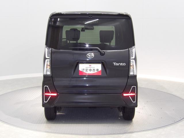 タント カスタムＸ　４ＷＤ　ミラクルオープン両側スライドドア（左側電動）　ＬＥＤヘッドライト　スマートアシスト　運転席ロングスライドシート　プッシュボタンスタート　オートエアコン　純正１４インチアルミ（3枚目）