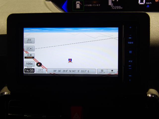 タント カスタムＸ　４ＷＤ　ミラクルオープン両側スライドドア（左側電動）　ＬＥＤヘッドライト　スマートアシスト　運転席ロングスライドシート　プッシュボタンスタート　オートエアコン　純正１４インチアルミ（10枚目）