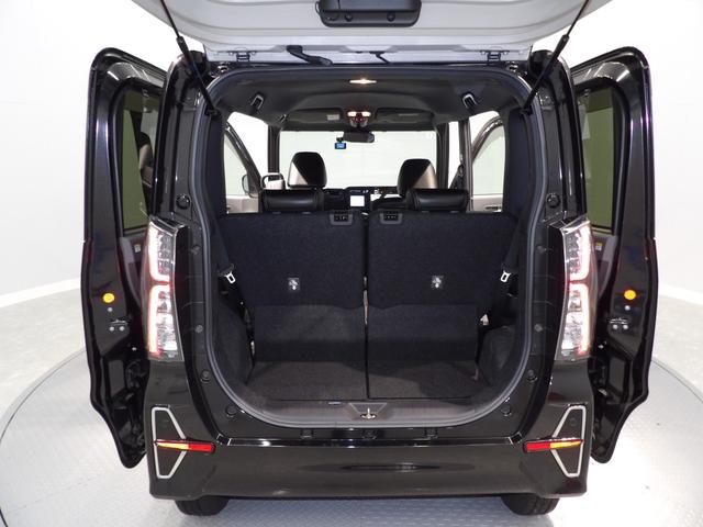 タント カスタムＸ　４ＷＤ　ミラクルオープン両側スライドドア（左側電動）　ＬＥＤヘッドライト　スマートアシスト　運転席ロングスライドシート　プッシュボタンスタート　オートエアコン　純正１４インチアルミ（18枚目）