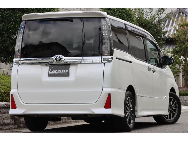 ヴォクシー ＺＳ　煌ＩＩ　シルクブレイズＦエアロ　アルパインナビ製デジタルインナーミラー＆前後ドラレコ　両側パワスラ　純正９型ナビフルセグ　Ｂｌｕｅｔｏｏｔｈ　ＵＳＢ接続　Ｂカメラ　ＥＴＣ　ＬＥＤヘッド＆フォグ　純正アルミ（19枚目）