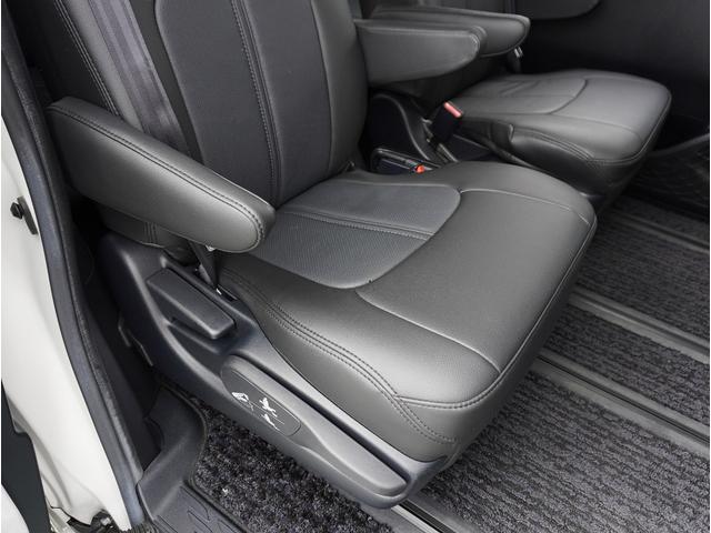 ヴォクシー ＺＳ　煌ＩＩ　シルクブレイズＦエアロ　アルパインナビ製デジタルインナーミラー＆前後ドラレコ　両側パワスラ　純正９型ナビフルセグ　Ｂｌｕｅｔｏｏｔｈ　ＵＳＢ接続　Ｂカメラ　ＥＴＣ　ＬＥＤヘッド＆フォグ　純正アルミ（43枚目）