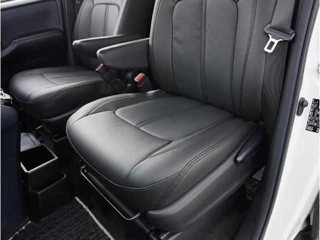 ヴォクシー ＺＳ　煌ＩＩ　シルクブレイズＦエアロ　アルパインナビ製デジタルインナーミラー＆前後ドラレコ　両側パワスラ　純正９型ナビフルセグ　Ｂｌｕｅｔｏｏｔｈ　ＵＳＢ接続　Ｂカメラ　ＥＴＣ　ＬＥＤヘッド＆フォグ　純正アルミ（52枚目）
