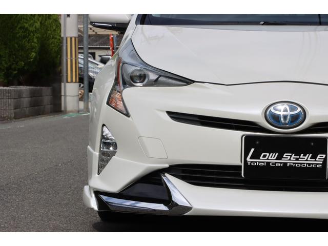 プリウス Ｓ　社外１８インチアルミホイール／フルエアロ／ＬＥＤヘッドライト＆フォグ／ナビ／フルセグＴＶ／Ｂｌｕｅｔｏｏｔｈ対応／バックカメラ／スマートキー／Ｐスタート／ＥＴＣ／オートライト／ステアリングスイッチ（12枚目）