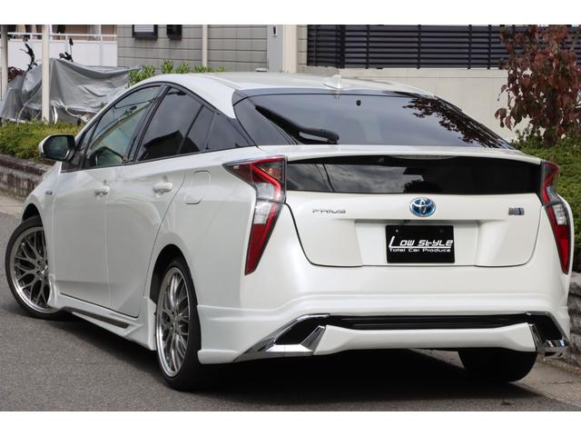 プリウス Ｓ　社外１８インチアルミホイール／フルエアロ／ＬＥＤヘッドライト＆フォグ／ナビ／フルセグＴＶ／Ｂｌｕｅｔｏｏｔｈ対応／バックカメラ／スマートキー／Ｐスタート／ＥＴＣ／オートライト／ステアリングスイッチ（26枚目）