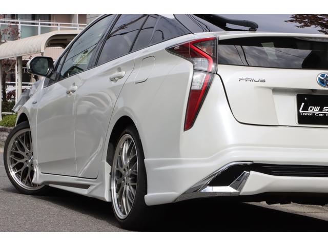 プリウス Ｓ　社外１８インチアルミホイール／フルエアロ／ＬＥＤヘッドライト＆フォグ／ナビ／フルセグＴＶ／Ｂｌｕｅｔｏｏｔｈ対応／バックカメラ／スマートキー／Ｐスタート／ＥＴＣ／オートライト／ステアリングスイッチ（29枚目）