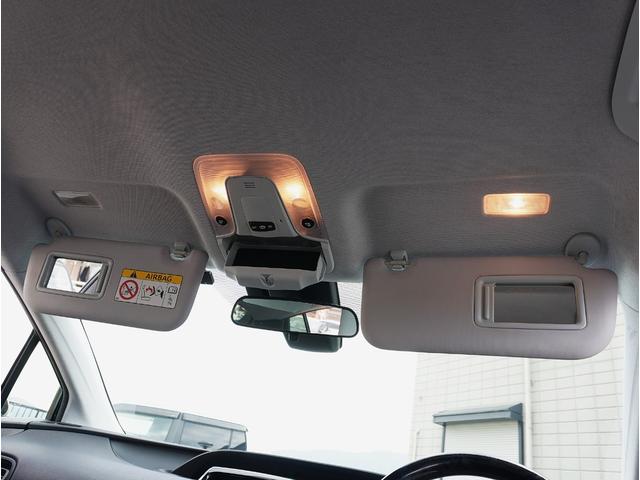 プリウス Ｓ　社外１８インチアルミホイール／フルエアロ／ＬＥＤヘッドライト＆フォグ／ナビ／フルセグＴＶ／Ｂｌｕｅｔｏｏｔｈ対応／バックカメラ／スマートキー／Ｐスタート／ＥＴＣ／オートライト／ステアリングスイッチ（32枚目）