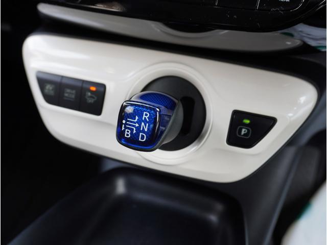 プリウス Ｓ　社外１８インチアルミホイール／フルエアロ／ＬＥＤヘッドライト＆フォグ／ナビ／フルセグＴＶ／Ｂｌｕｅｔｏｏｔｈ対応／バックカメラ／スマートキー／Ｐスタート／ＥＴＣ／オートライト／ステアリングスイッチ（40枚目）