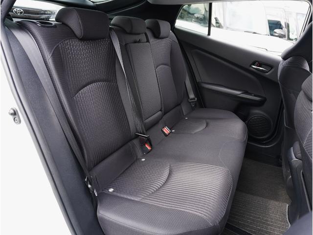 プリウス Ｓ　社外１８インチアルミホイール／フルエアロ／ＬＥＤヘッドライト＆フォグ／ナビ／フルセグＴＶ／Ｂｌｕｅｔｏｏｔｈ対応／バックカメラ／スマートキー／Ｐスタート／ＥＴＣ／オートライト／ステアリングスイッチ（43枚目）