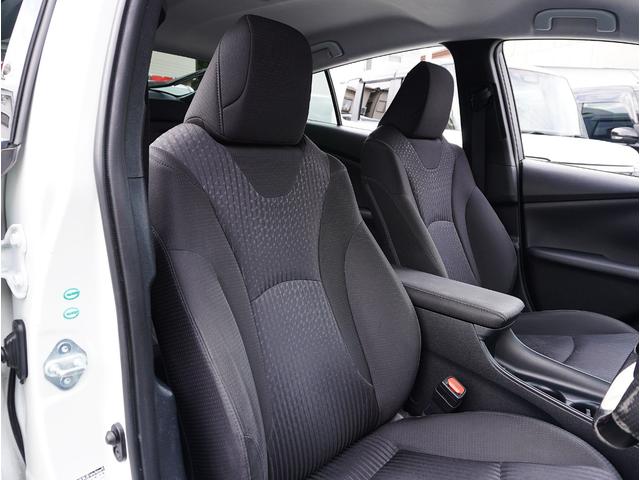 プリウス Ｓ　社外１８インチアルミホイール／フルエアロ／ＬＥＤヘッドライト＆フォグ／ナビ／フルセグＴＶ／Ｂｌｕｅｔｏｏｔｈ対応／バックカメラ／スマートキー／Ｐスタート／ＥＴＣ／オートライト／ステアリングスイッチ（54枚目）