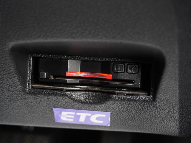 プリウス Ｓ　社外１８インチアルミホイール／フルエアロ／ＬＥＤヘッドライト＆フォグ／ナビ／フルセグＴＶ／Ｂｌｕｅｔｏｏｔｈ対応／バックカメラ／スマートキー／Ｐスタート／ＥＴＣ／オートライト／ステアリングスイッチ（59枚目）