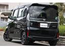 Ｇ・Ｌターボホンダセンシング　ターボ車　両側パワスラ　Ｂカメラ　純正ナビ　フルセグ　Ｂｌｕｅｔｏｏｔｈ対応　ＵＳＢ接続可　クルコン　パドルシフト　オートライト　スマートキー２本　ＥＴＣ　ＤＶＤ　ＬＥＤヘッドライト　純正アルミ（18枚目）